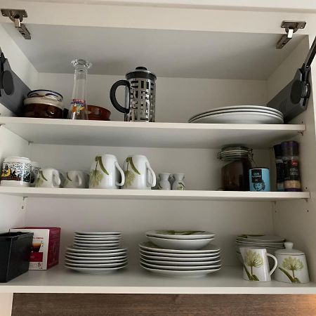 40 Qm Appartment Parkplatz, Balkon,Netflix, Prime Chemnitz Eksteriør billede