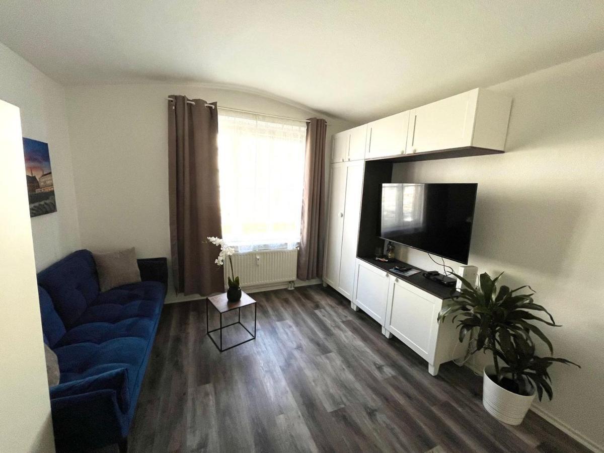 40 Qm Appartment Parkplatz, Balkon,Netflix, Prime Chemnitz Eksteriør billede